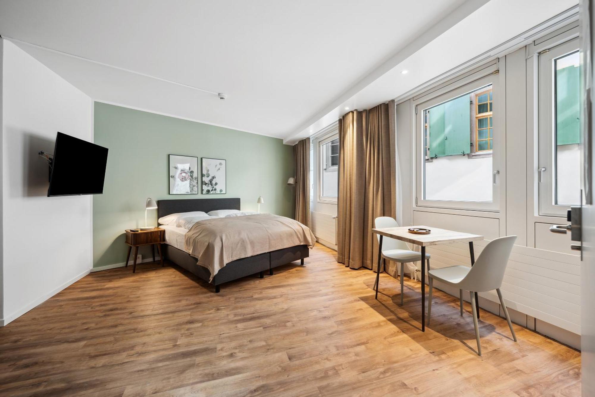 Limehome Basel Muenzgasse Zimmer foto