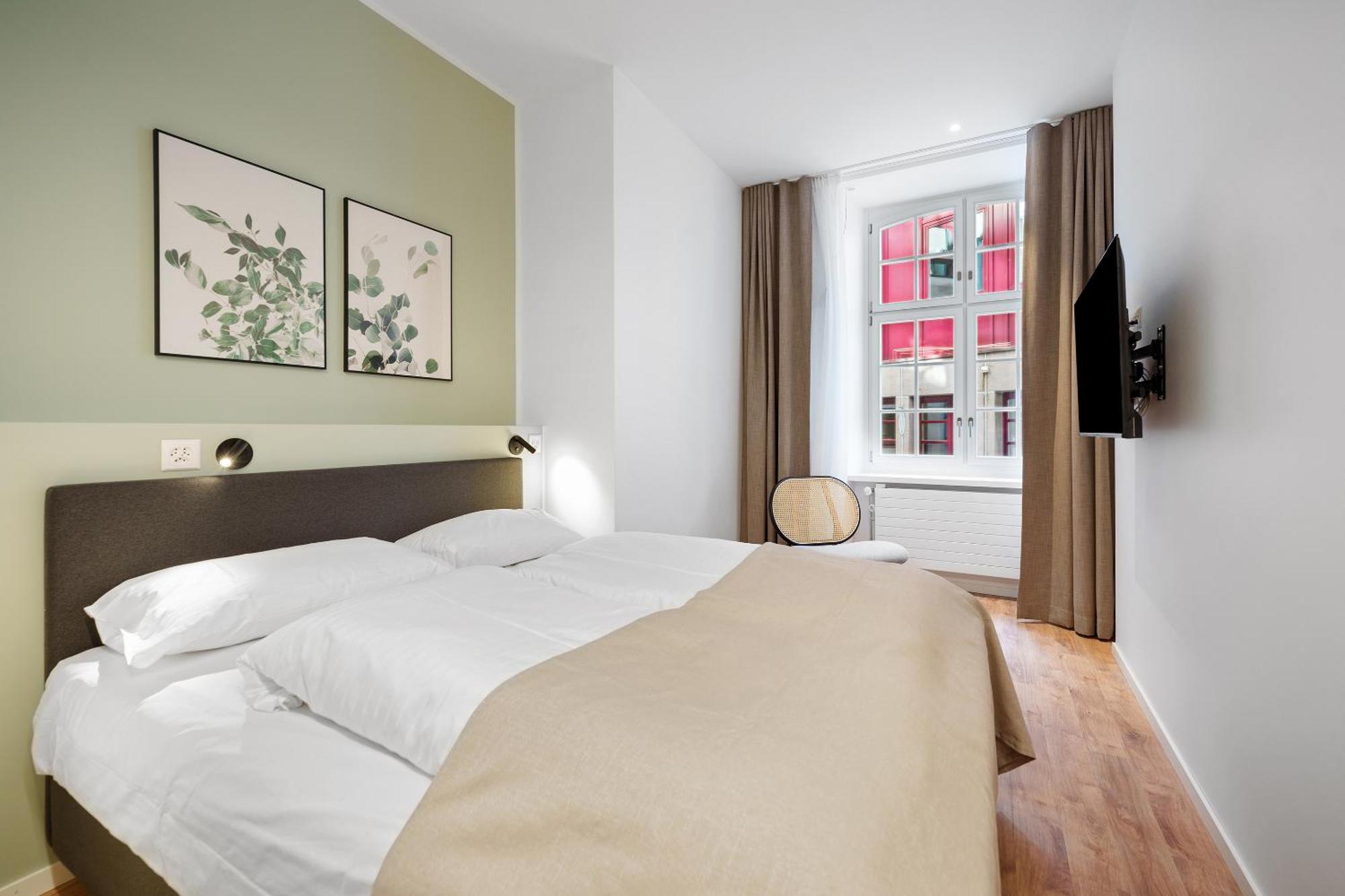 Limehome Basel Muenzgasse Zimmer foto